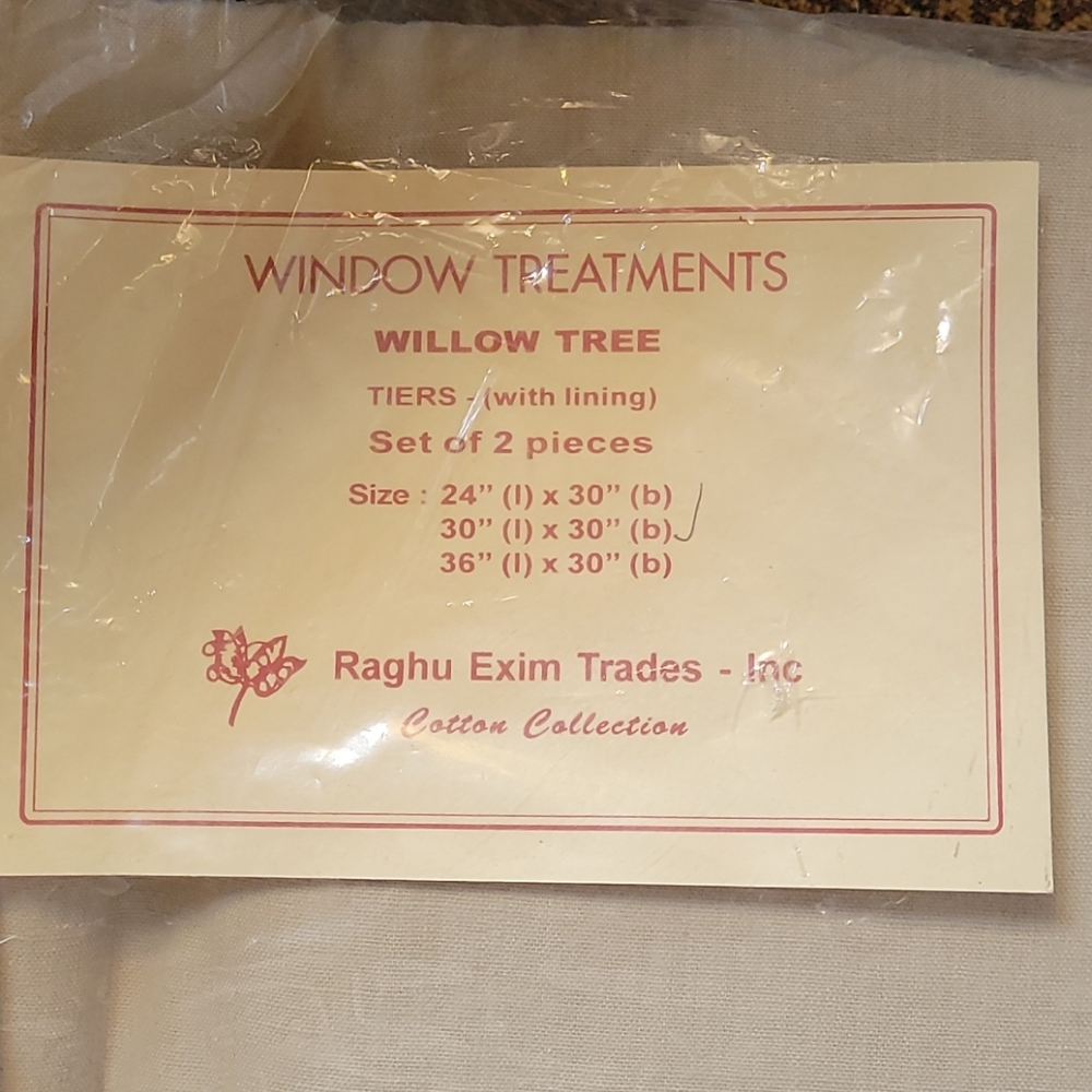 Primitive Window Treatment - Picture 3 of 3